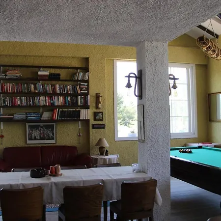 Cozy Apart Surrounded By Nature In Selcuk *